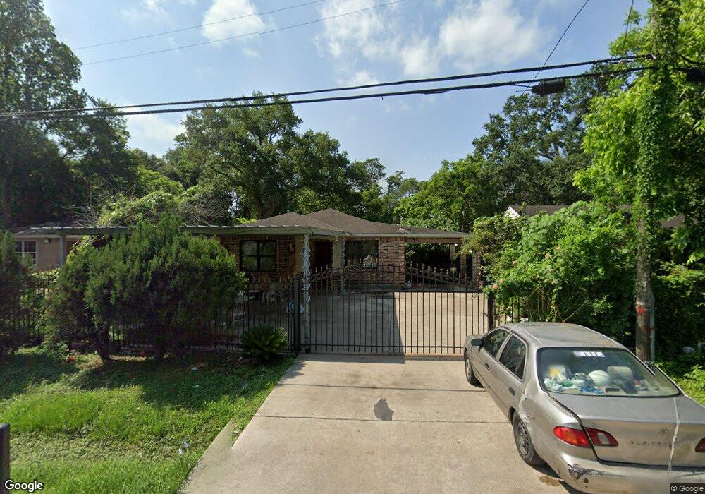 5302 Haywood St, Houston, TX 77016 - photo 1