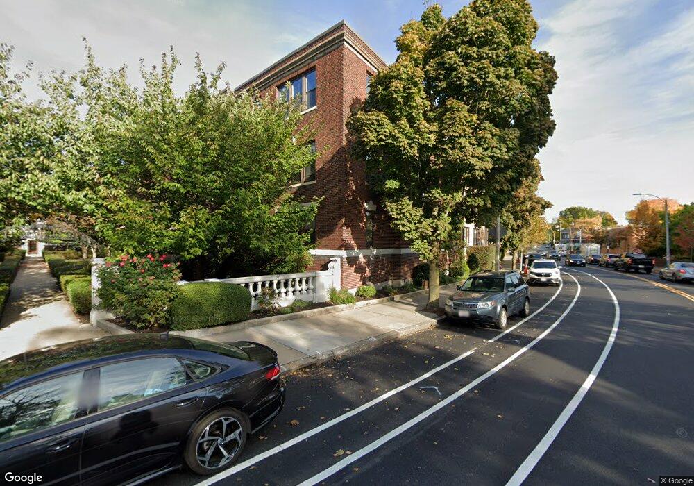 417 Washington St unit 3-417, Brookline, MA 02446 - photo 1