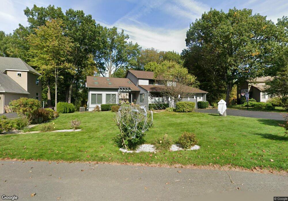 22 Oak Tree La, Schenectady, NY 12309 - photo 1