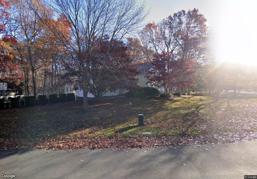 12 Mackinnon Place, East Lyme, CT 06333 - photo 1