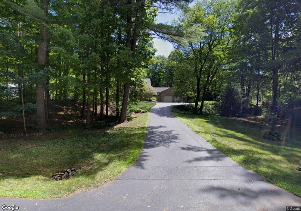 4 Southfield Rd, Amherst, NH 03031 - photo 1