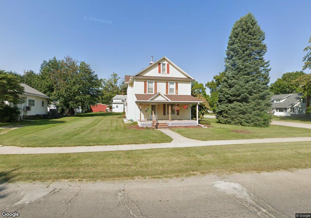 904 Colton St, Columbus Junction, IA 52738 - photo 1