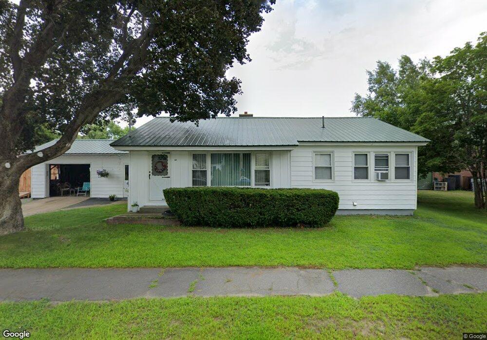 397 Aroostook Ave, Millinocket, ME 04462 - photo 1