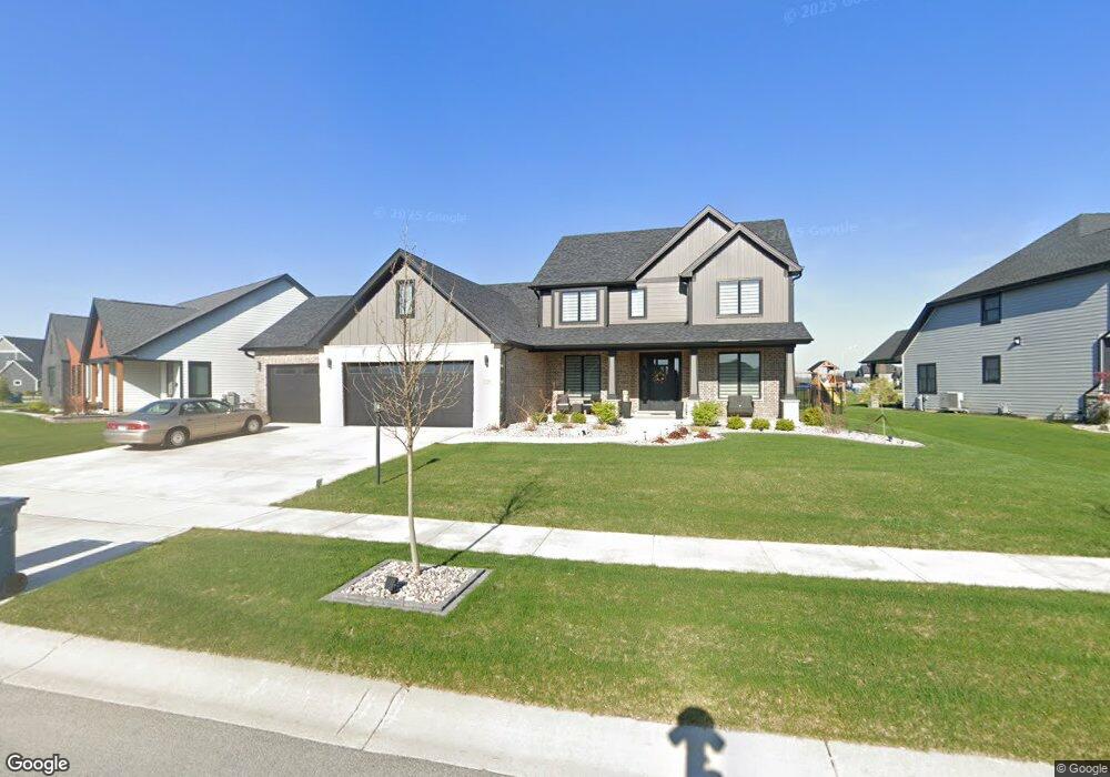 13320 Redbud Dr, Saint John, IN 46373 - photo 1