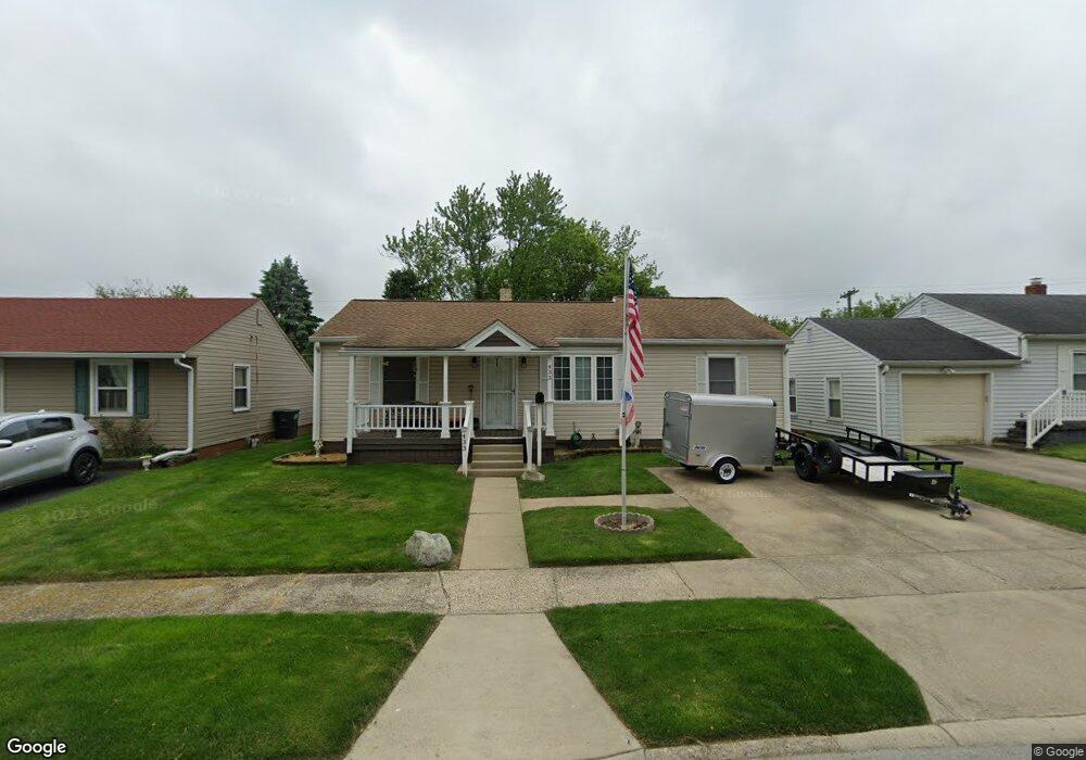 433 Fletcher Ln, Beech Grove, IN 46107 - photo 1