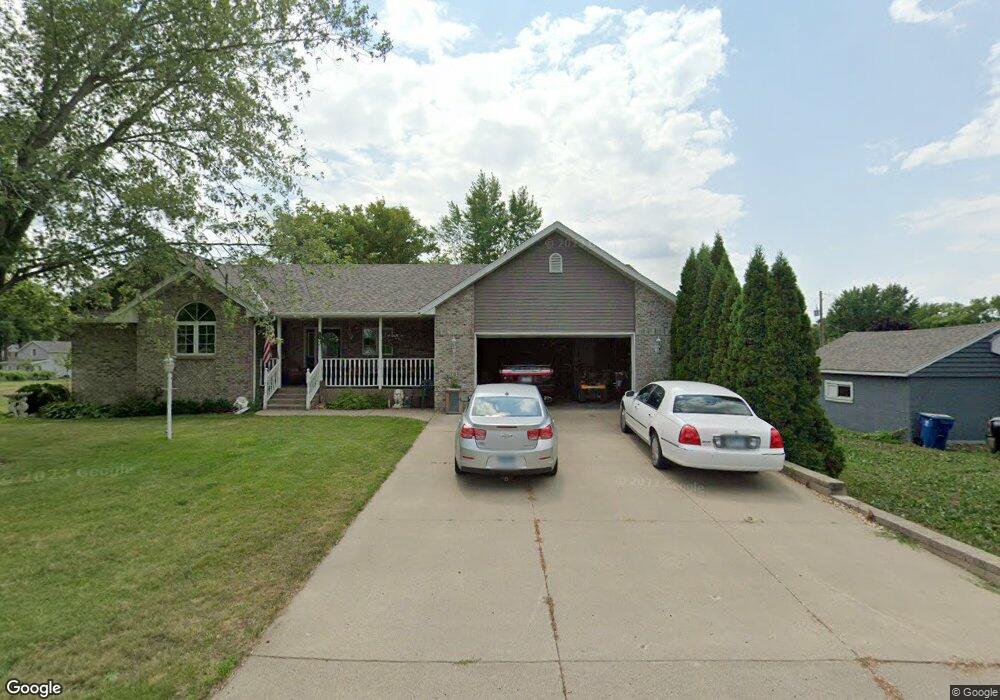 209 8th Ave N, Sauk Rapids, MN 56379 - photo 1