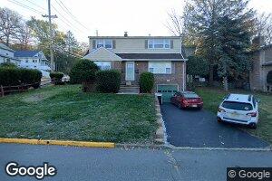 498 Chestnut St Unit 2, Ridgefield, NJ 07657