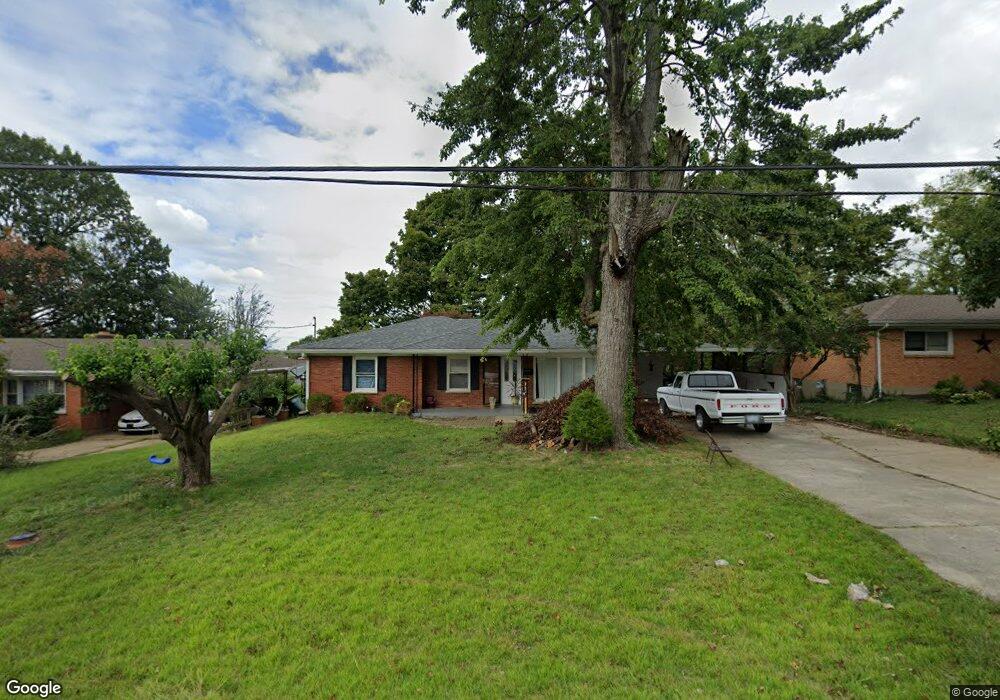 5911 Colebrooke Ln, Louisville, KY 40219 - photo 1