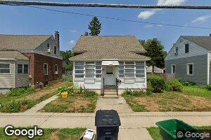 15 Grand Ave, Nashua, NH 03060