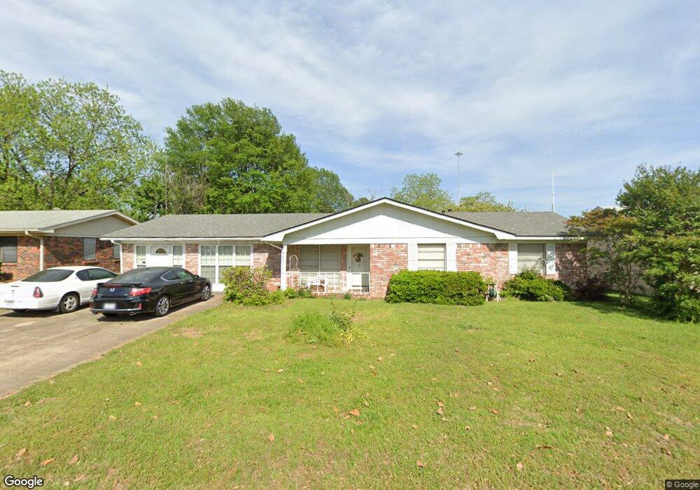 213 New Castle St, Texarkana, TX 75503 - photo 1