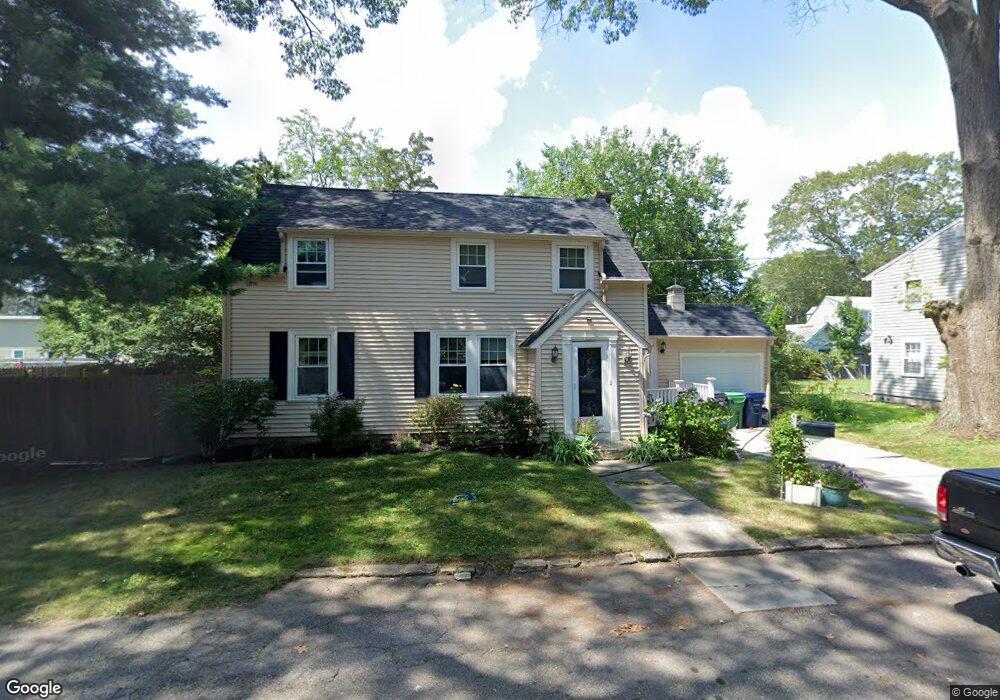 139 Greylawn Ave, Warwick, RI 02889 - photo 1