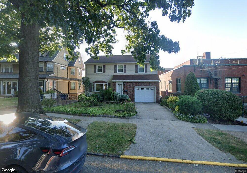 38 Ridge Rd, Rutherford, NJ 07070 - photo 1