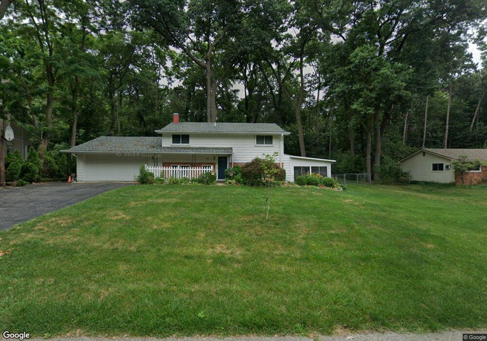 7474 Crestmore St, West Bloomfield, MI 48323 - photo 1