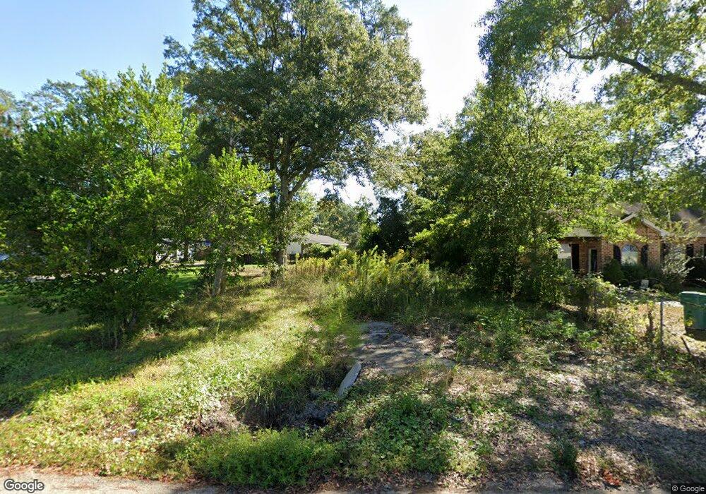 520 N Curran Ave, Picayune, MS 39466 - photo 1