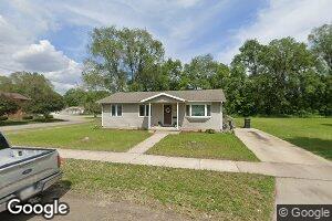 226 Halstead St, Waterloo, IA 50703