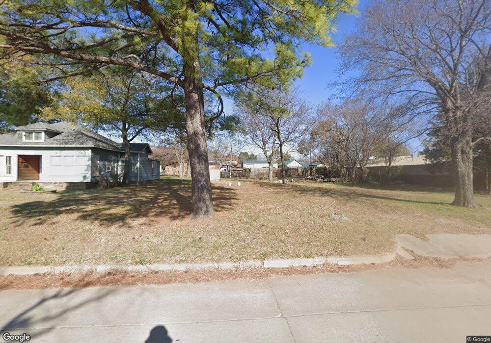 206 E Merrick St, Henryetta, OK 74437 - photo 1