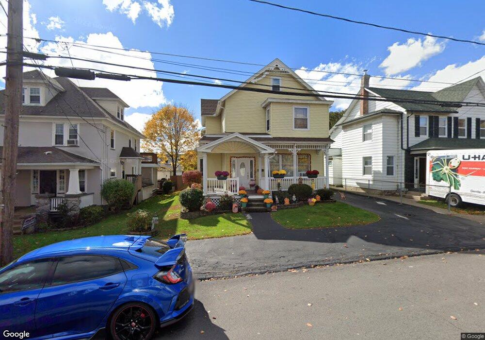 811 Lincoln Ave, Olyphant, PA 18447 - photo 1