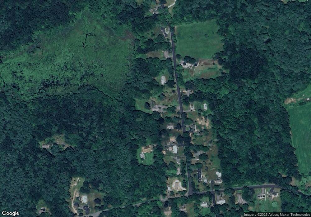 14 Brown Rd unit 1    1, Shirley, MA 01464 - photo 1