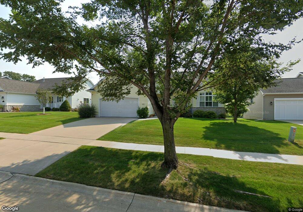 3416 Forest Valley Ct, Cedar Rapids, IA 52411 - photo 1