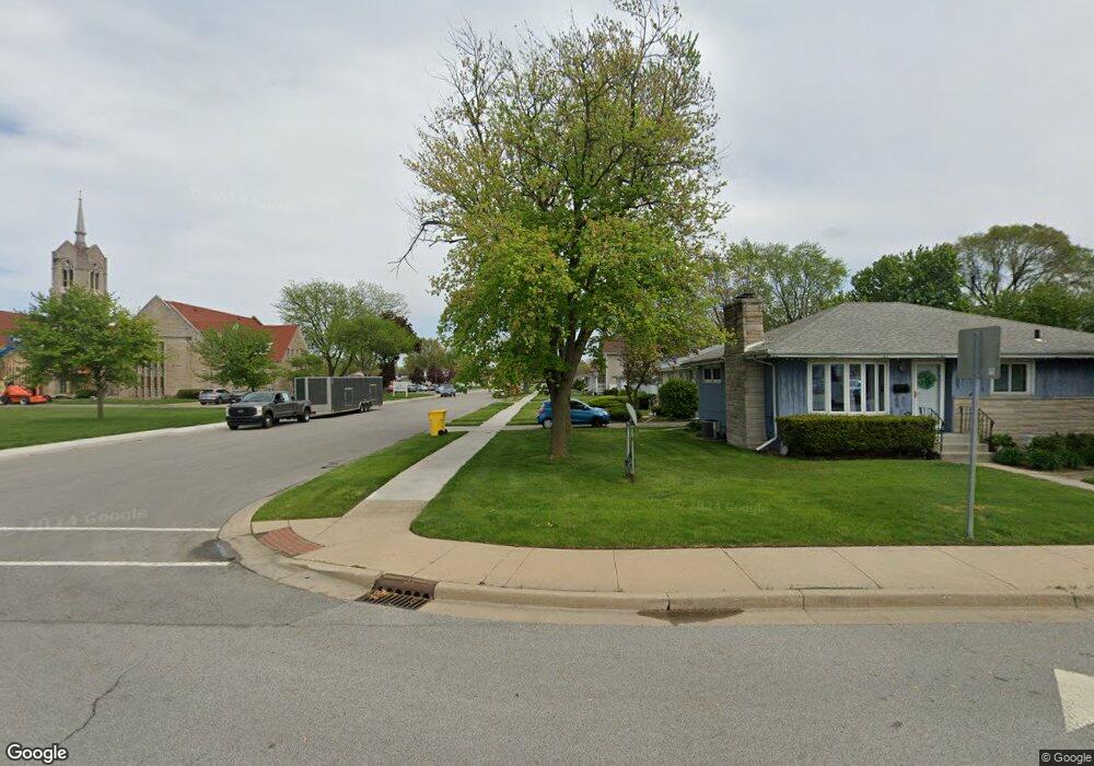 939 N Cline Ave, Griffith, IN 46319 - photo 1