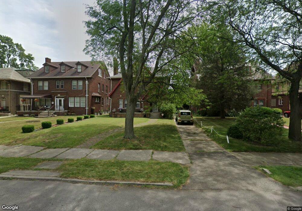 2247 W Boston Blvd, Detroit, MI 48206 - photo 1