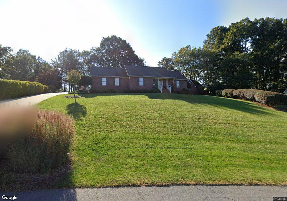 160 Stone Creek Dr, Statesville, NC 28625 - photo 1