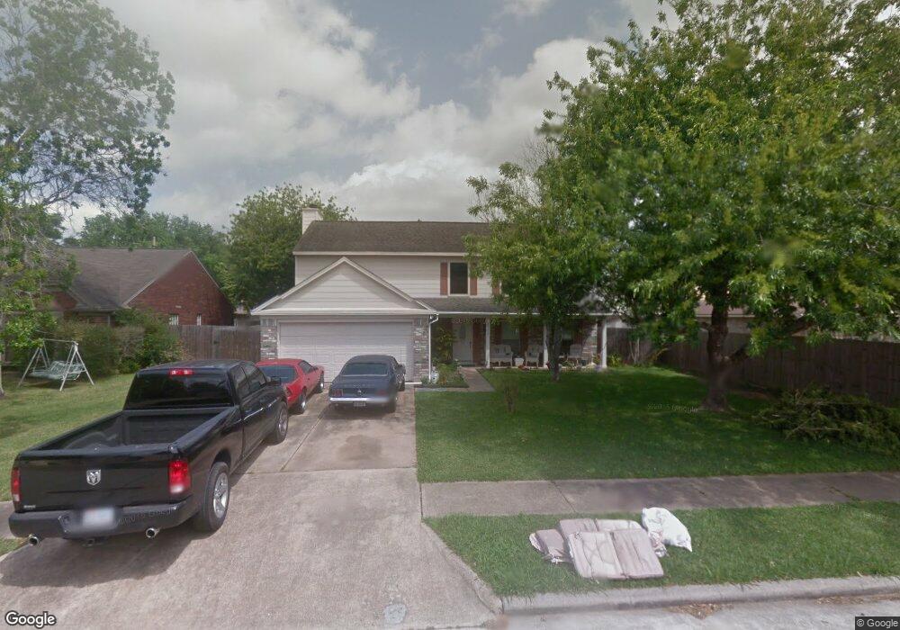 5103 Spring Branch Dr, Pearland, TX 77584 - photo 1