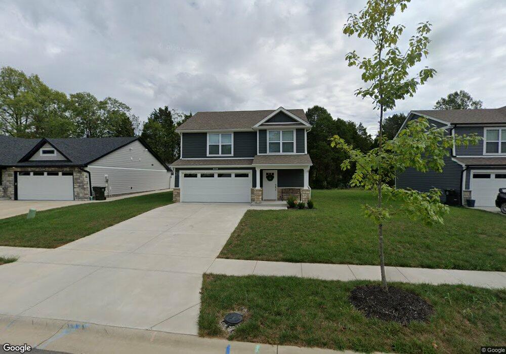 9013 Manslick Commons Dr, Louisville, KY 40219 - photo 1