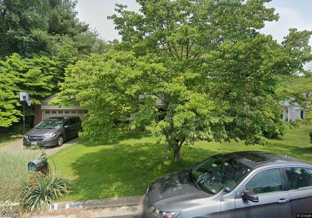 9818 Fosbak Dr, Vienna, VA 22182 - photo 1