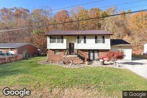 5262 Mays Branch Rd, Lavalette, WV 25535