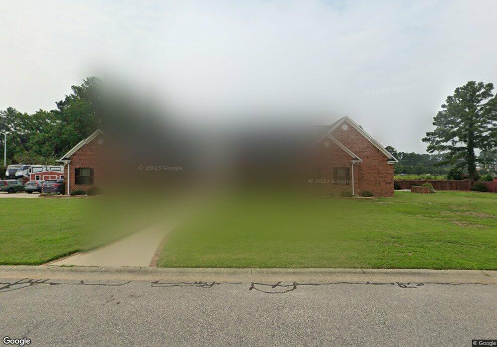 4715 Flintcastle Rd, Fayetteville, NC 28314 - photo 1