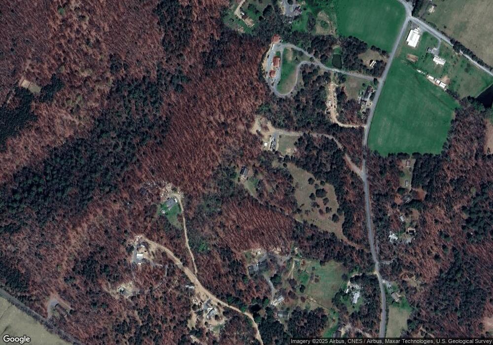 2566 Tabor Rd, Berkeley Springs, WV 25411 - photo 1