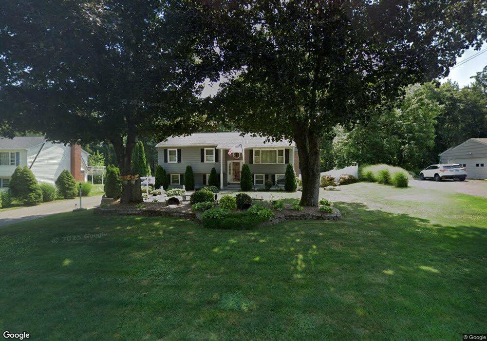 638 Wiese Rd, Cheshire, CT 06410 - photo 1