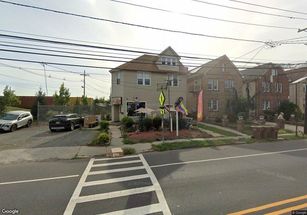 222 S Stiles St unit 1, Linden, NJ 07036 - photo 1