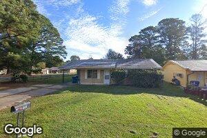 518 Magnolia St, Newllano, LA 71461