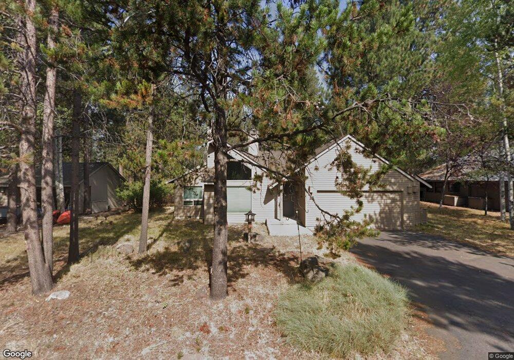 8 Hummingbird Ln, Sunriver, OR 97707 - photo 1