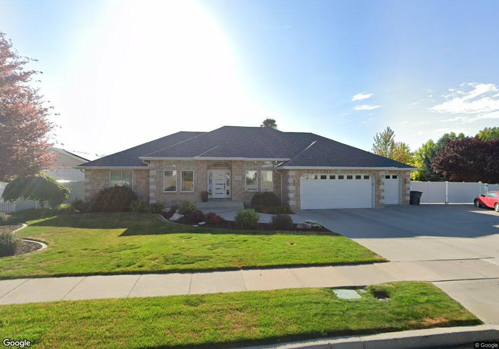 11667 Jordanair Dr, South Jordan, UT 84095 - photo 1