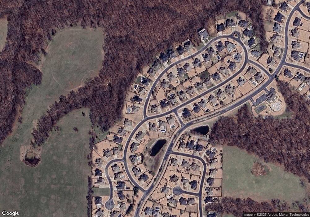 3001 Laurel Cir, Centerton, AR 72719 - photo 1