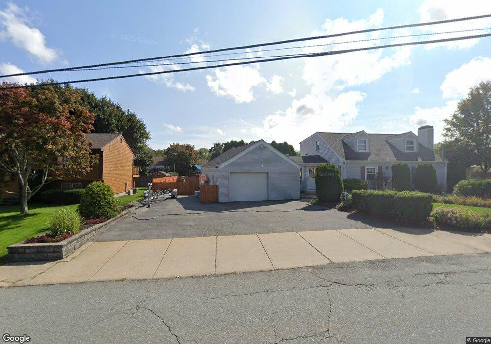 47 Elton Cir, Cranston, RI 02921 - photo 1