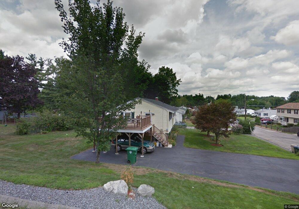 2 Briarcliff Dr, Nashua, NH 03062 - photo 1