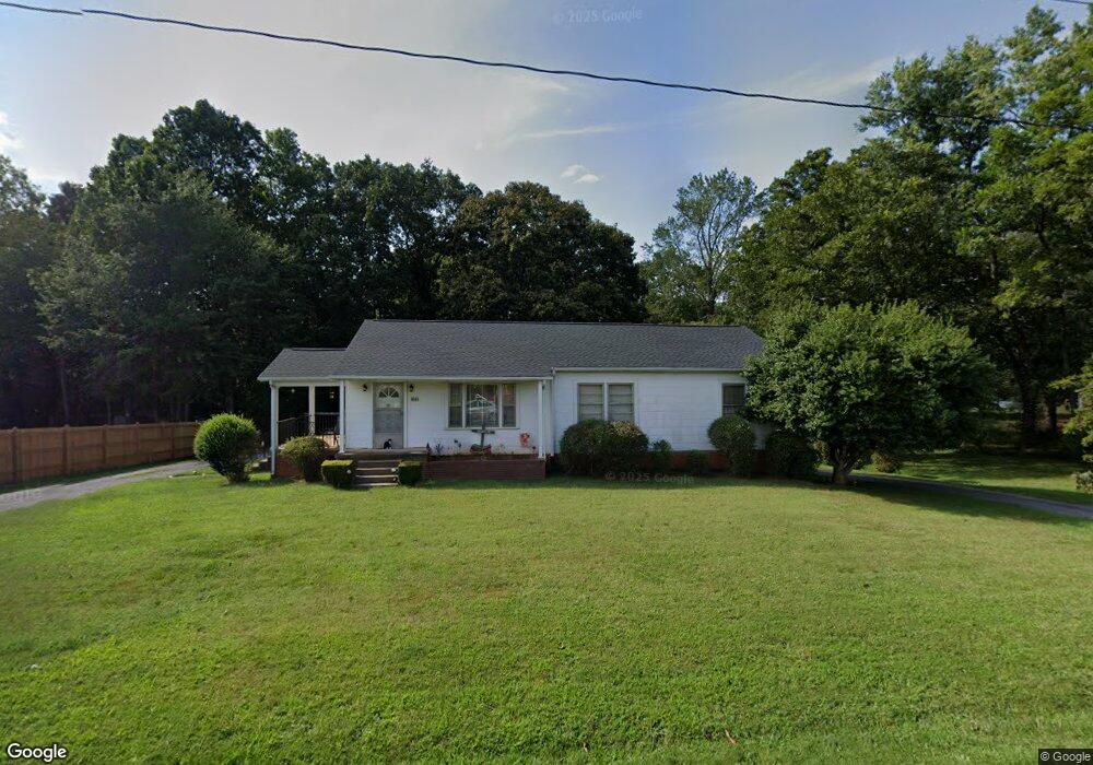 4061 Springs Rd, Conover, NC 28613 - photo 1