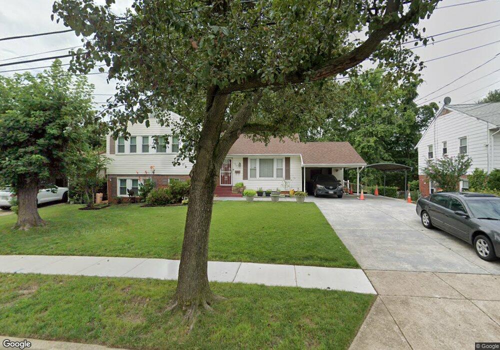 7605 Vicar St, New Carrollton, MD 20784 - photo 1