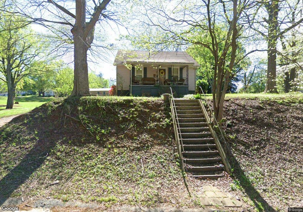 510 Falls St, Statesville, NC 28677 - photo 1