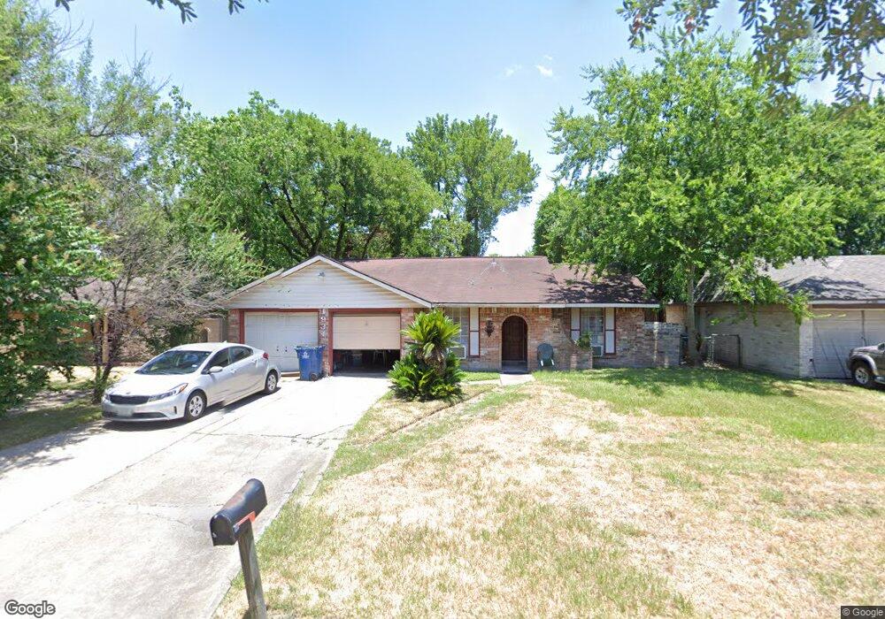 1934 Aldsworth Dr, Houston, TX 77088 - photo 1