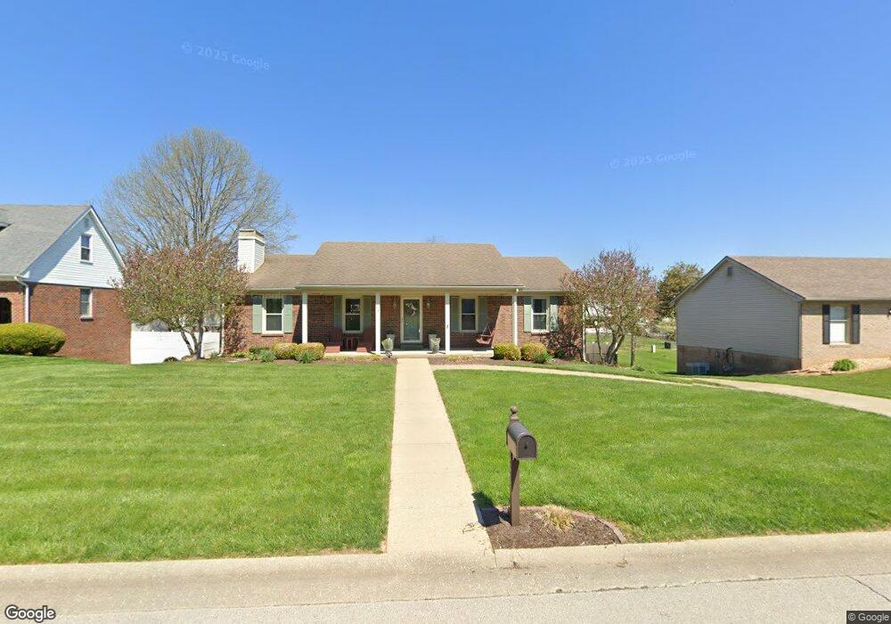 528 Sampson Dr, Frankfort, KY 40601 - photo 1