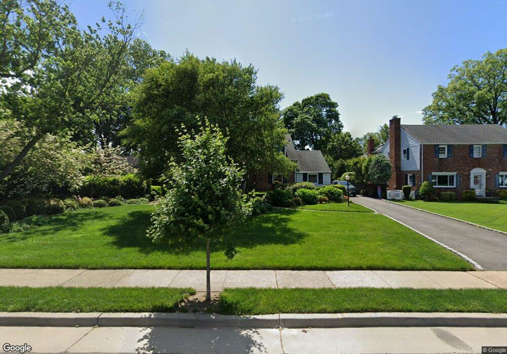 119 Bedell Ave, Hempstead, NY 11550 - photo 1