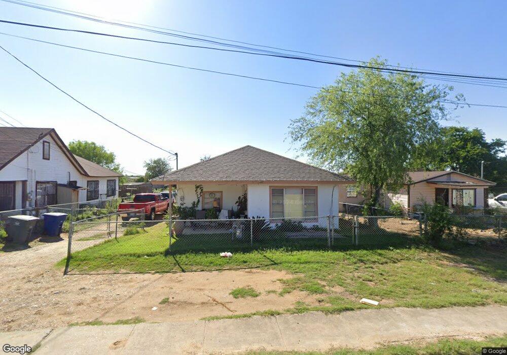 2608 Marcella Ave, Laredo, TX 78040 - photo 1