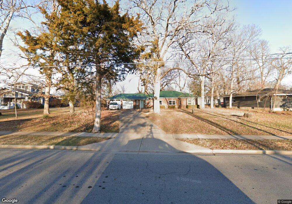 647 Salem Ave, Rolla, MO 65401 - photo 1