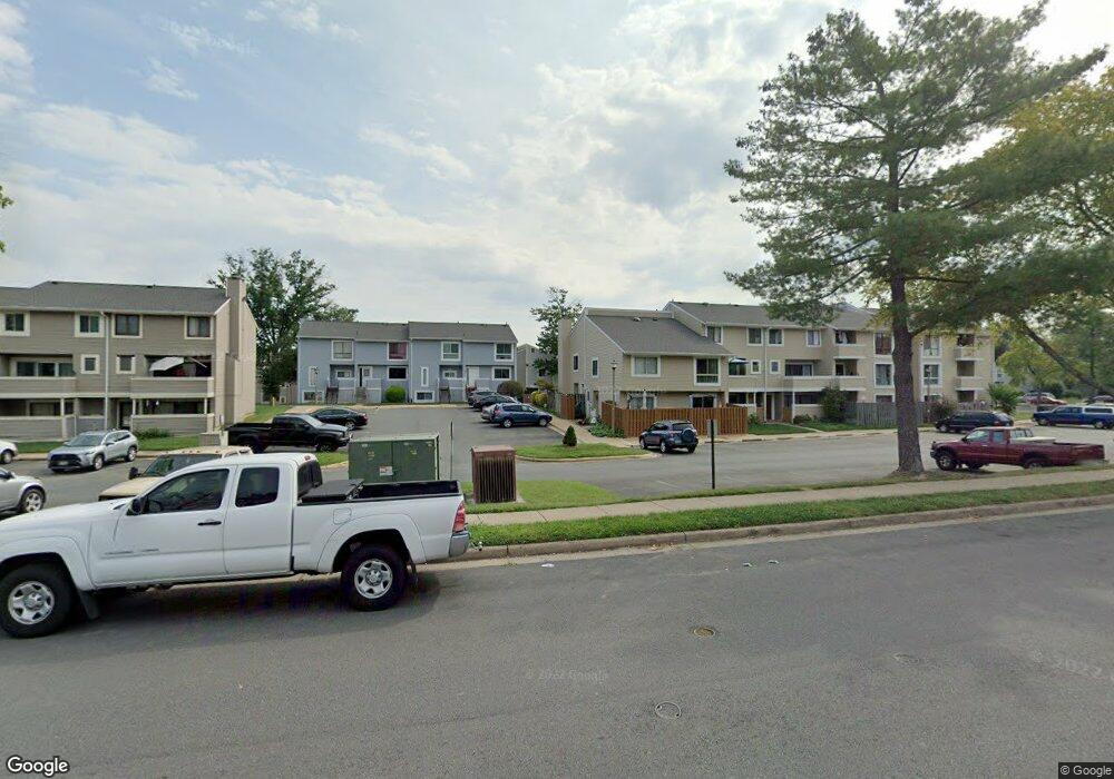 8630 Village Way unit 5/863, Alexandria, VA 22309 - photo 1