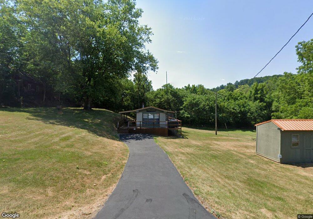 422 Station Ln, Linden, VA 22642 - photo 1